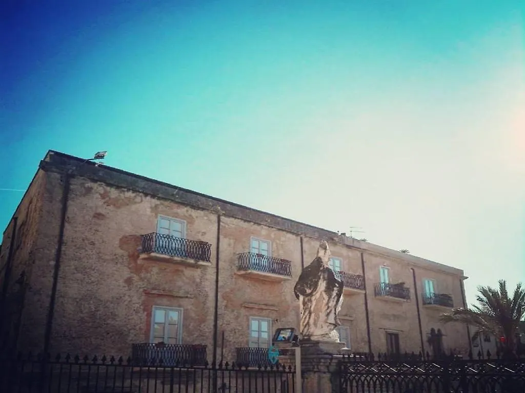Palazzo Maria Lejlighed Cefalù